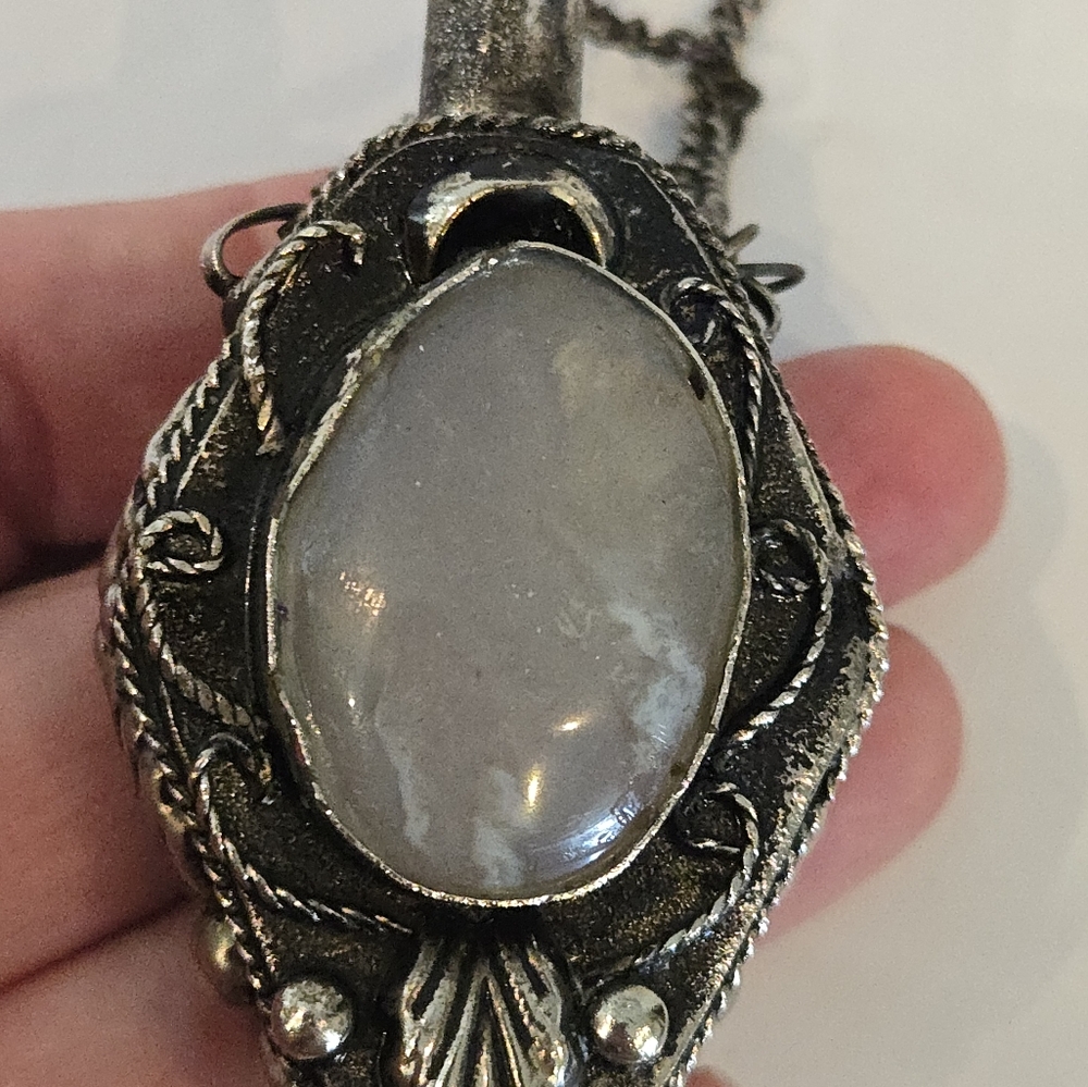 Vintage Snuff Necklace Bottle W/ Spoon Stones On Chain Perfume Unique - Picture 4 of 9